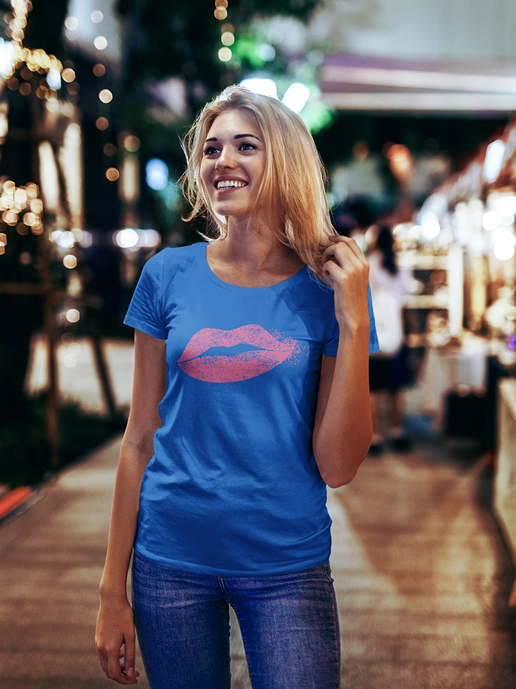 Kiss Lips Grunge Style Graphic Women T-shirt